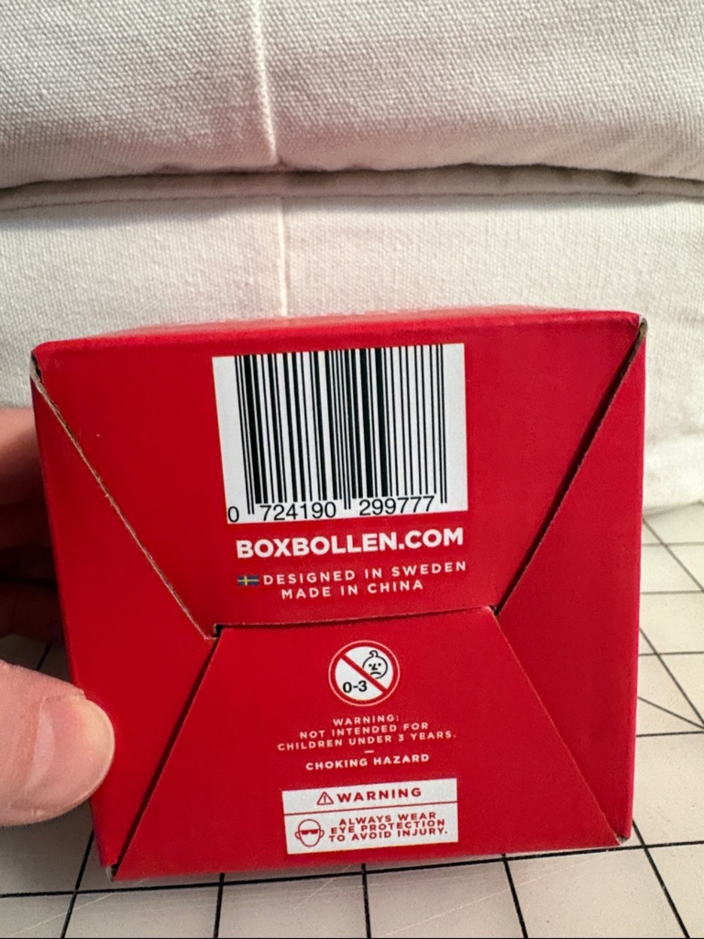 BOXBOLLEN Red Branded Box - Picture 4 of 6